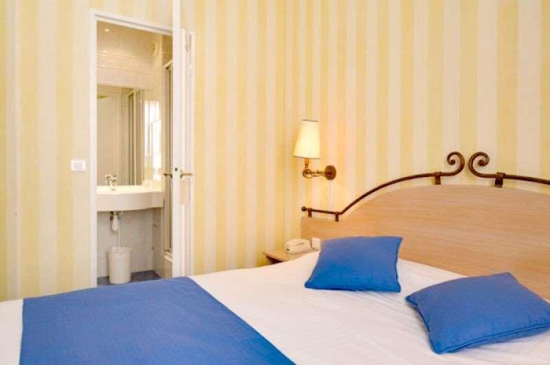 Hotel Delambre Париж Номер фото